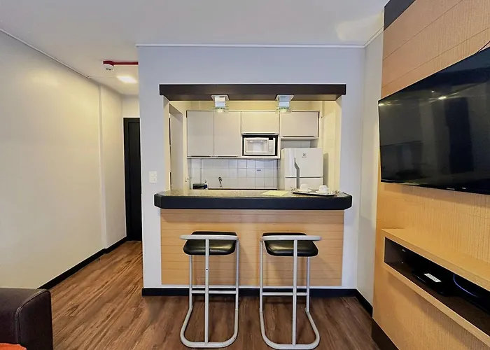 Central Park Flat Residence - Home Time