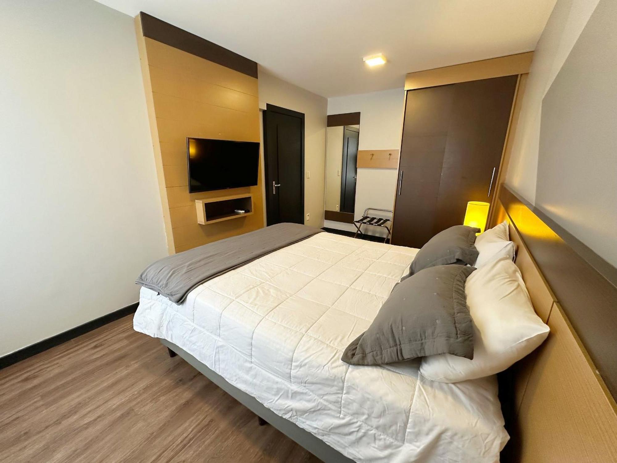 Park Flat - Time Apartment